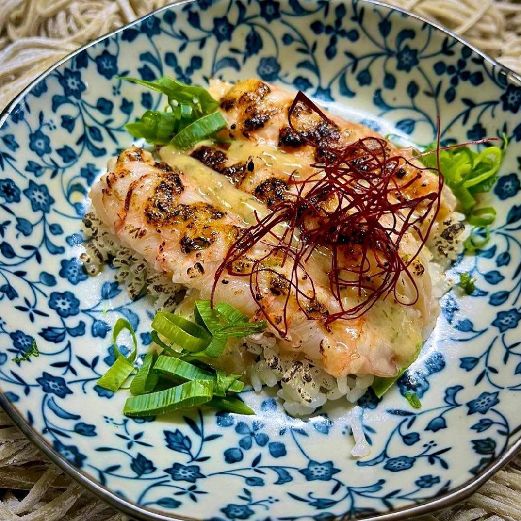 FOOD SPOTS IN PARIS - Queues de langoustines de Bretagne, mayonnaise japonaise, riz et jus de langou